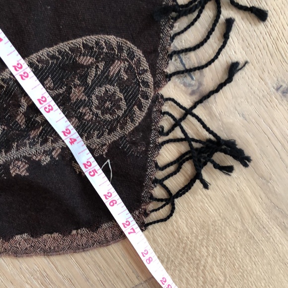 Long Woollen Scarf with burnt brown, beige and black woven paisley design. - Picture 8 of 9